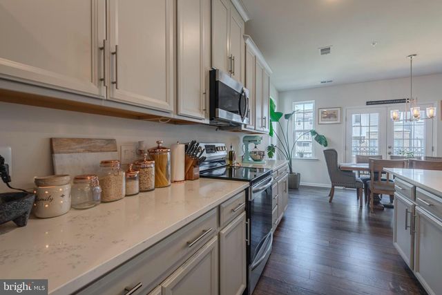 2728 DUVALL RIDGE RD, Hyattsville, MD 20785