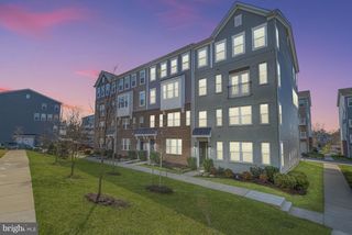 2728 DUVALL RIDGE RD, Hyattsville, MD 20785