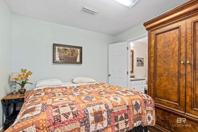 606 Fairhope Avenue, Fairhope, AL 36532