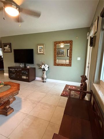 7008 NW 95th Ter, Tamarac, FL 33321