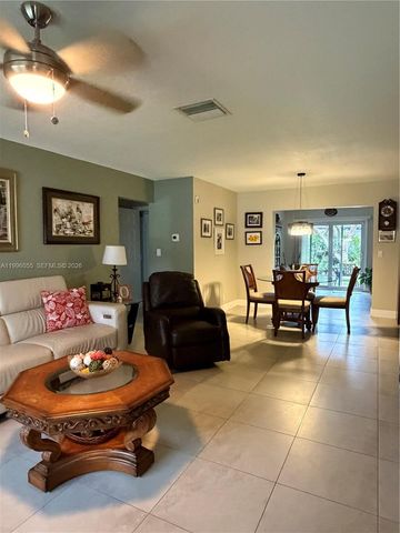 7008 NW 95th Ter, Tamarac, FL 33321