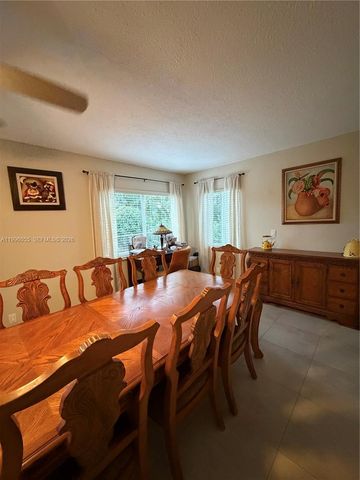 7008 NW 95th Ter, Tamarac, FL 33321