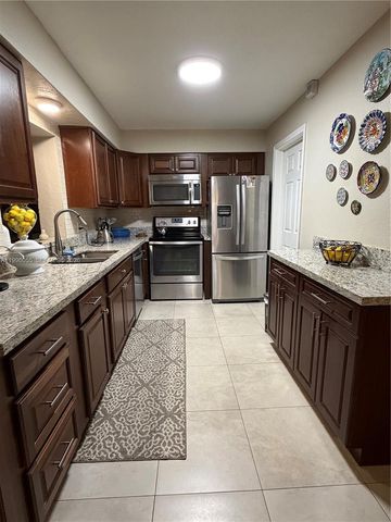 7008 NW 95th Ter, Tamarac, FL 33321