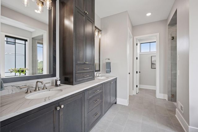 2101 Bridgevine Court, Independence, MN 55359