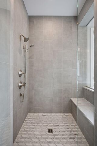 2101 Bridgevine Court, Independence, MN 55359