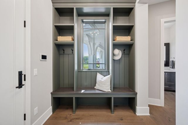 2101 Bridgevine Court, Independence, MN 55359