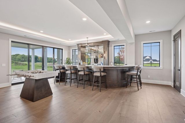 2101 Bridgevine Court, Independence, MN 55359