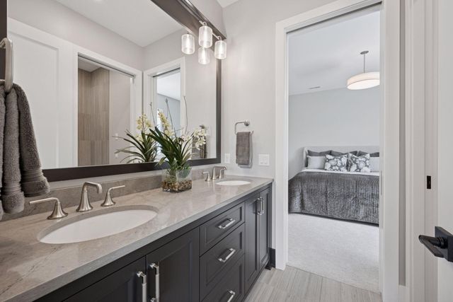 2101 Bridgevine Court, Independence, MN 55359