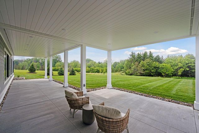 2101 Bridgevine Court, Independence, MN 55359