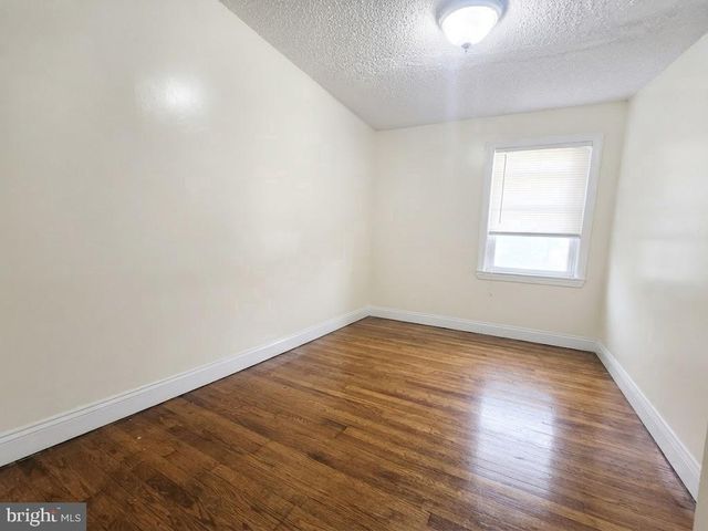 7173 RUSKIN LN, Upper Darby, PA 19082