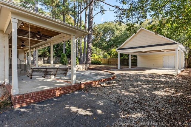 543 Vista Drive, Fayetteville, NC 28305