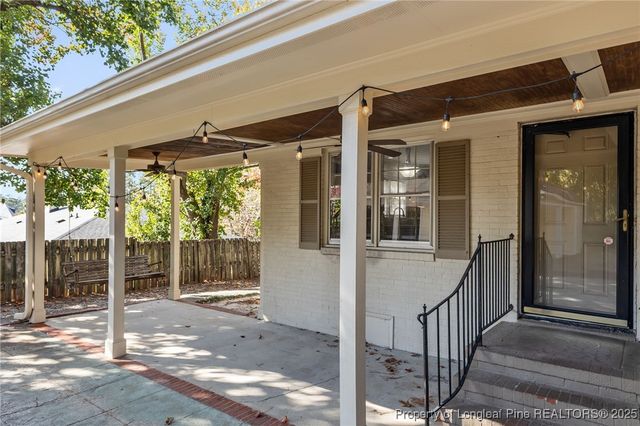 543 Vista Drive, Fayetteville, NC 28305