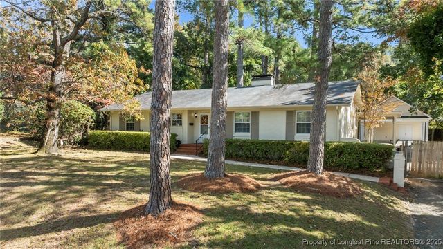 543 Vista Drive, Fayetteville, NC 28305