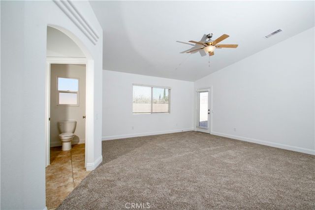 7772 Grand Avenue, Yucca Valley, CA 92284
