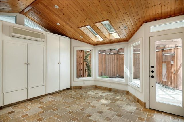 815 E 31st ST A, Austin, TX 78705