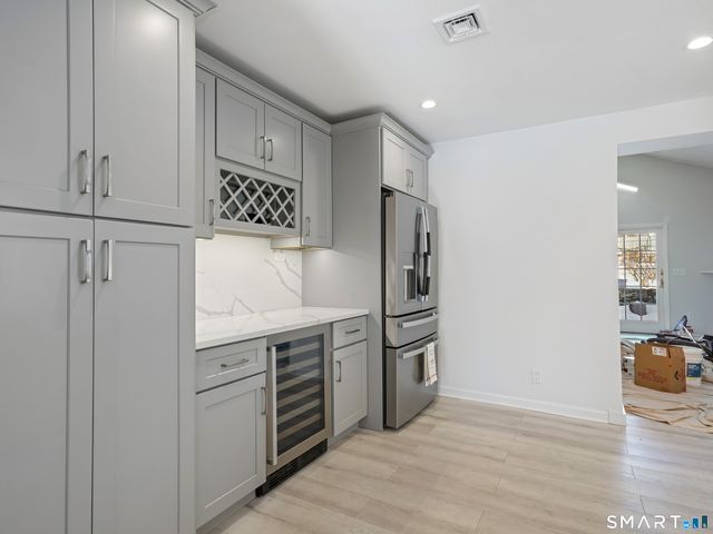 24 King Street, Stamford, CT 06902