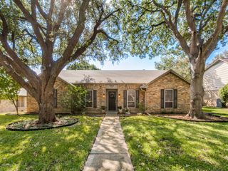2712 Mollimar Drive, Plano, TX 75075