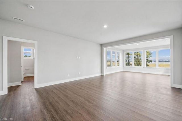 122 Getty RD, Suffolk, VA 23434