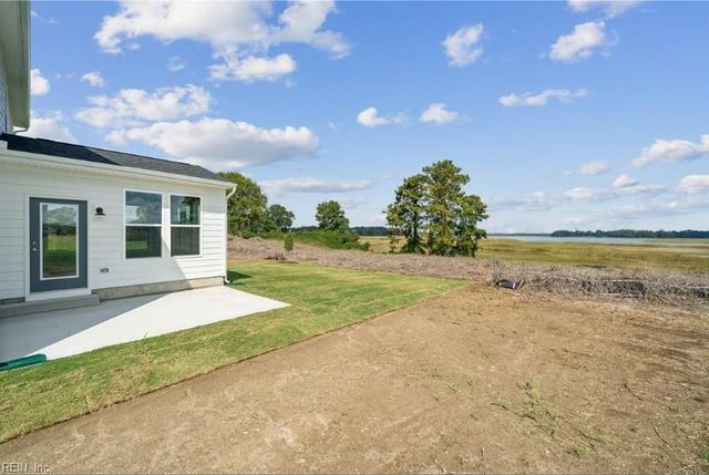 122 Getty RD, Suffolk, VA 23434