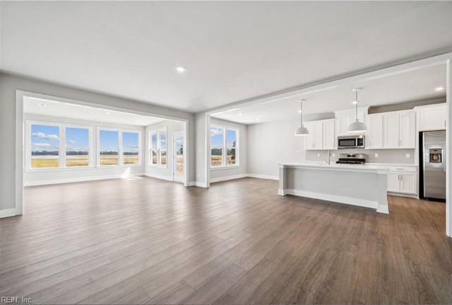 122 Getty RD, Suffolk, VA 23434