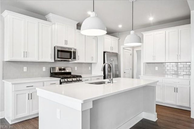 122 Getty RD, Suffolk, VA 23434