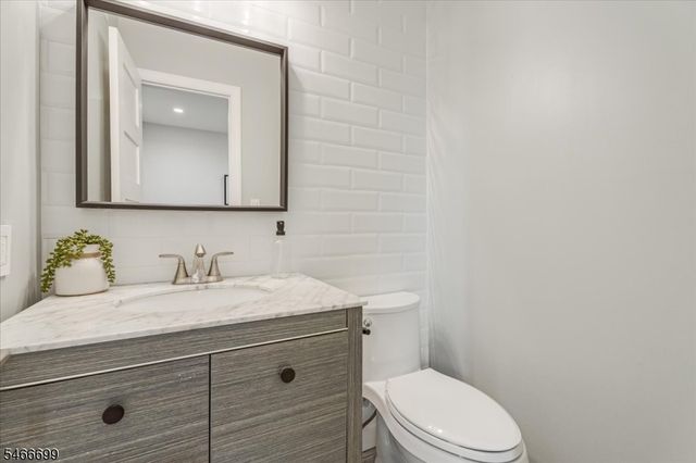 110 Coccio Dr, West Orange Twp., NJ 07052