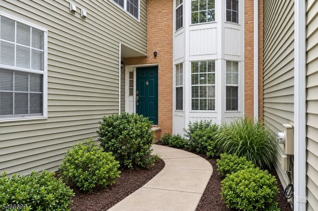 110 Coccio Dr, West Orange Twp., NJ 07052