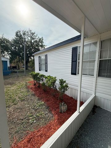 4394 N RAMBLEWOOD N, Mulberry, FL 33860