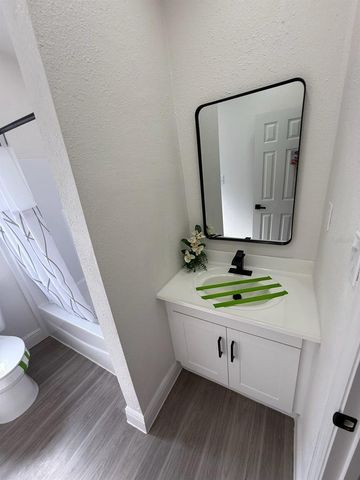 4394 N RAMBLEWOOD N, Mulberry, FL 33860