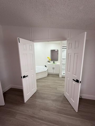 4394 N RAMBLEWOOD N, Mulberry, FL 33860