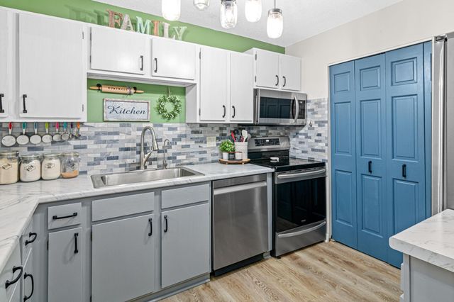 9312 Indian Boulevard S, Cottage Grove, MN 55016