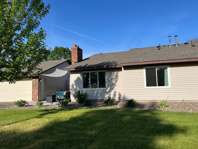 9312 Indian Boulevard S, Cottage Grove, MN 55016
