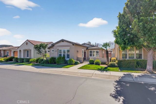 1563 quiet creek, Beaumont, CA 92223