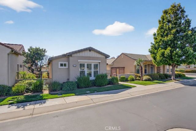 1563 quiet creek, Beaumont, CA 92223