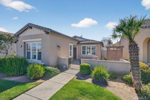 1563 quiet creek, Beaumont, CA 92223