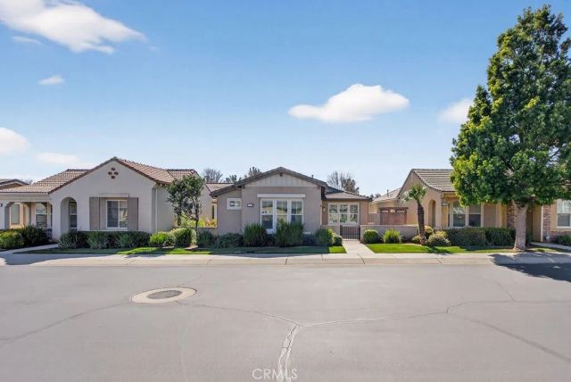 1563 quiet creek, Beaumont, CA 92223
