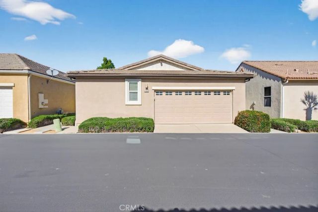 1563 quiet creek, Beaumont, CA 92223