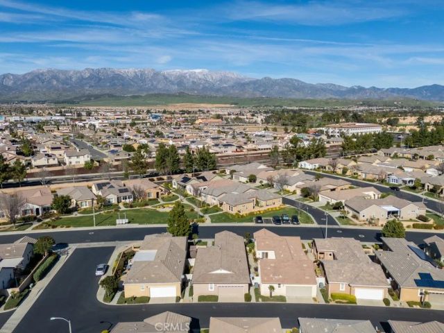 1563 quiet creek, Beaumont, CA 92223
