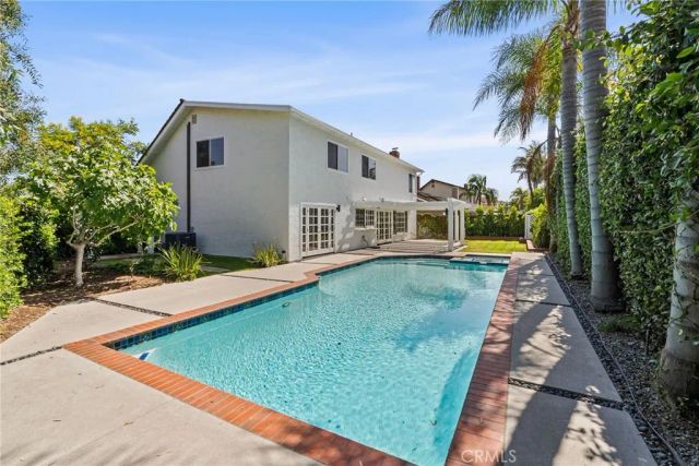 8522 Boise Drive, Huntington Beach, CA 92646