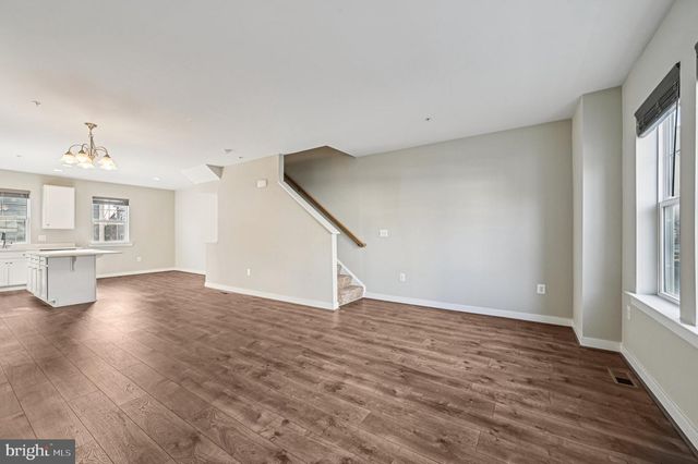 220 E PENNSYLVANIA AVE, Towson, MD 21286