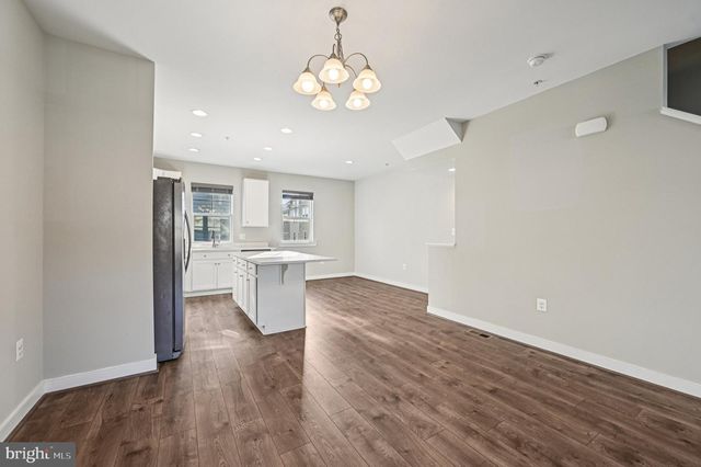 220 E PENNSYLVANIA AVE, Towson, MD 21286