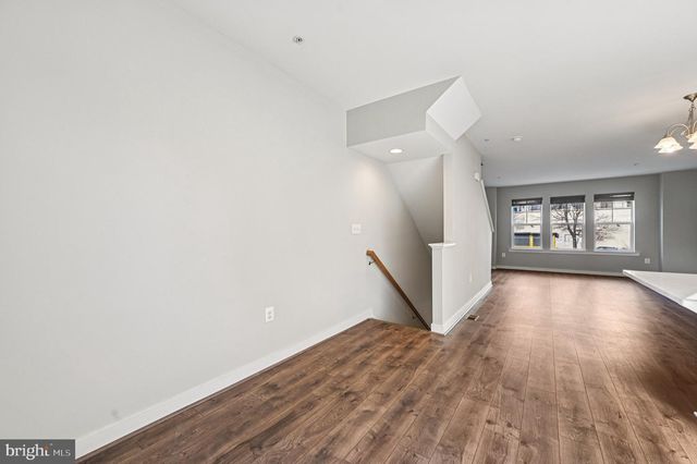 220 E PENNSYLVANIA AVE, Towson, MD 21286