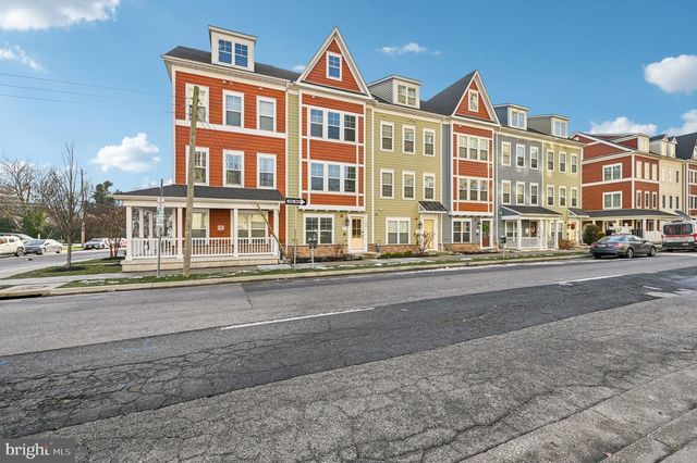 220 E PENNSYLVANIA AVE, Towson, MD 21286