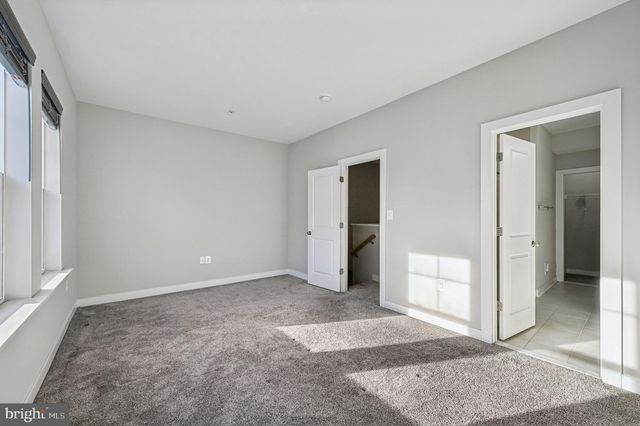 220 E PENNSYLVANIA AVE, Towson, MD 21286