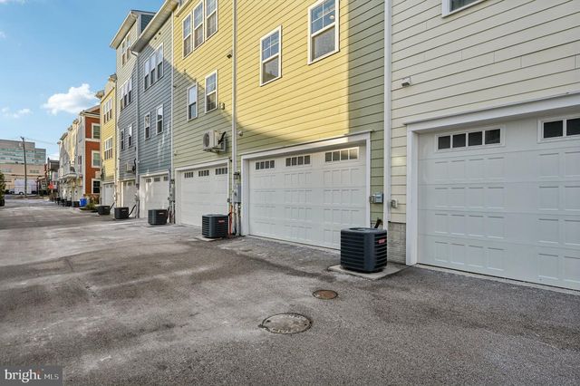 220 E PENNSYLVANIA AVE, Towson, MD 21286