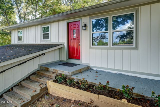 317 Rosemary Lane, Piney Flats, TN 37686