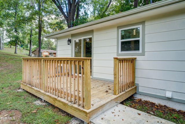 317 Rosemary Lane, Piney Flats, TN 37686