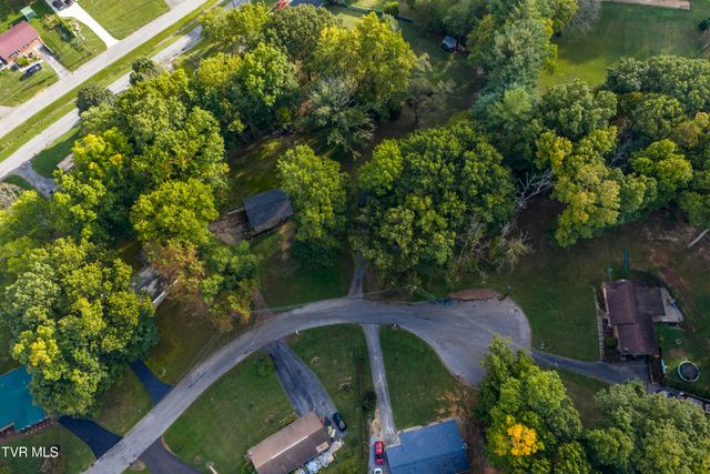 317 Rosemary Lane, Piney Flats, TN 37686