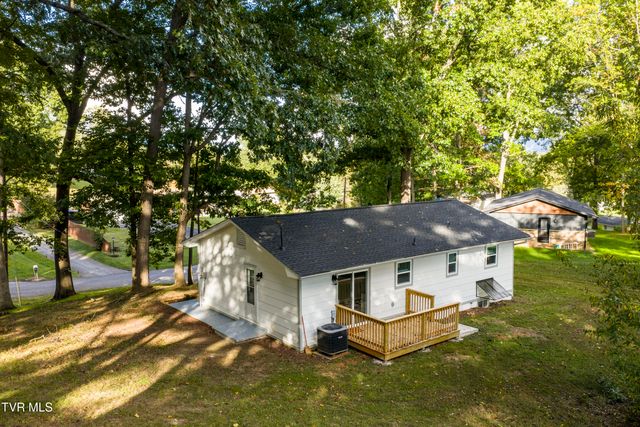 317 Rosemary Lane, Piney Flats, TN 37686