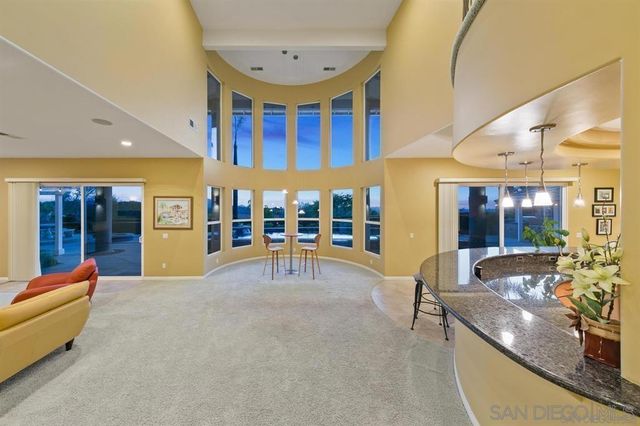 836 Camelot Pkwy, El Cajon, CA 92019